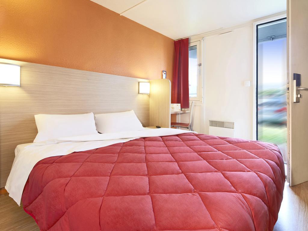 Premiere Classe Paris Ouest - Nanterre - La Defense Exteriör bild