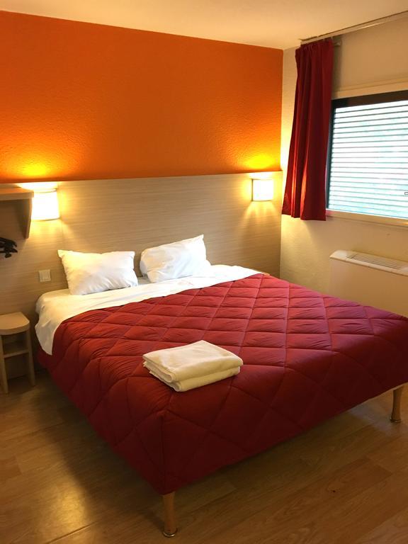 Premiere Classe Paris Ouest - Nanterre - La Defense Exteriör bild