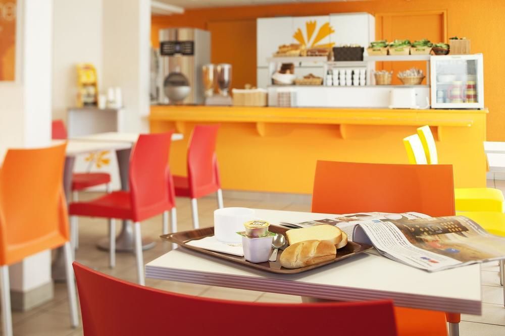 Premiere Classe Paris Ouest - Nanterre - La Defense Exteriör bild